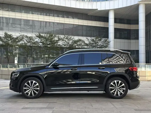 Mercedes-Benz GLB-Class — Фото автомобиля 7