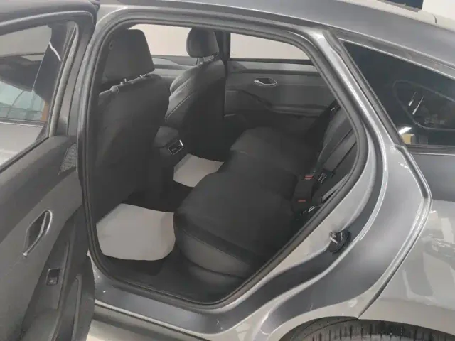BYD Qin L — Фото автомобиля 11