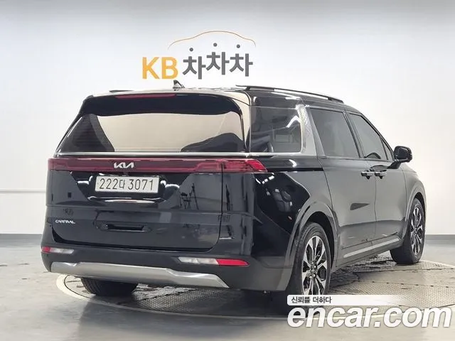 Kia Carnival 4th Gen — Фото автомобиля 3