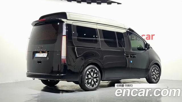 Hyundai Staria — Фото автомобиля 2