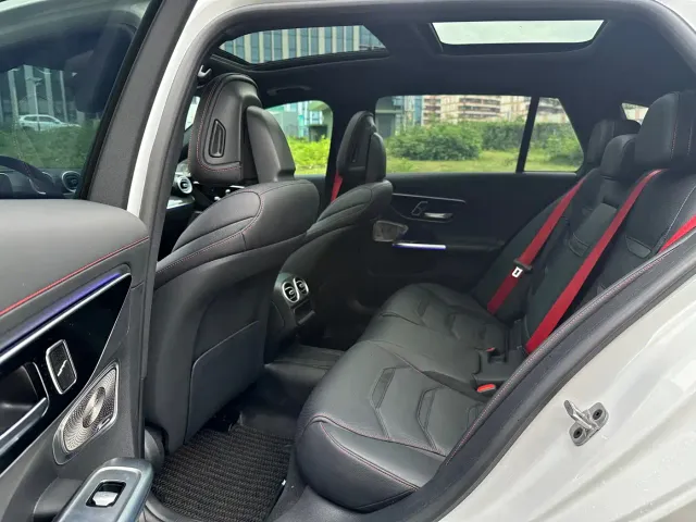 Mercedes-Benz C-Class AMG — Фото автомобиля 9