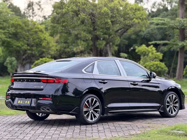 Geely Xingrui — Фото автомобиля 10