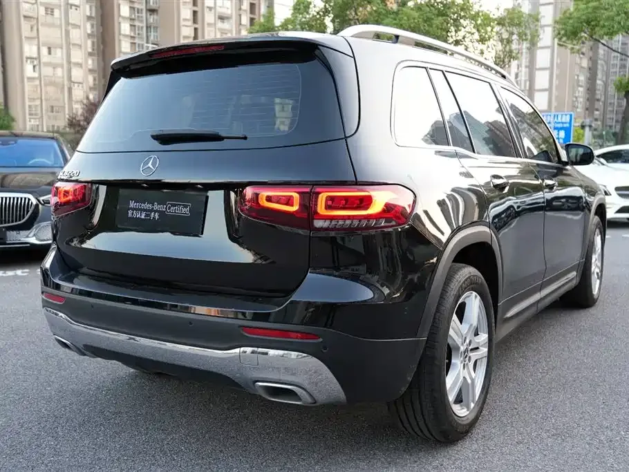 Mercedes-Benz Mercedes-Benz GLB 2023 GLB 220 Dynamic — Фото автомобиля 4