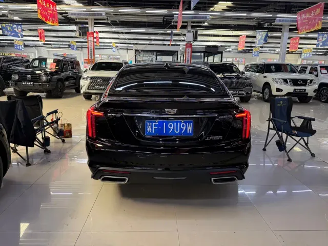 Cadillac CT5 — Фото автомобиля 6