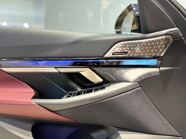 BMW 5 Series — Фото автомобиля 9