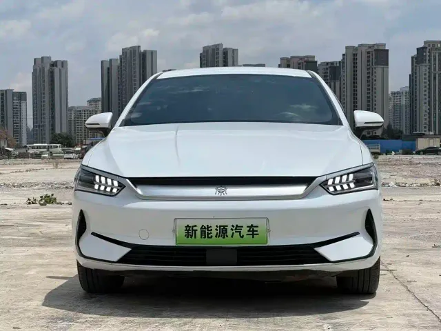 BYD Qin PLUS — Фото автомобиля 2