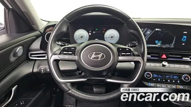 Hyundai AVANTE Новый Avante (CN7) — Фото автомобиля 16