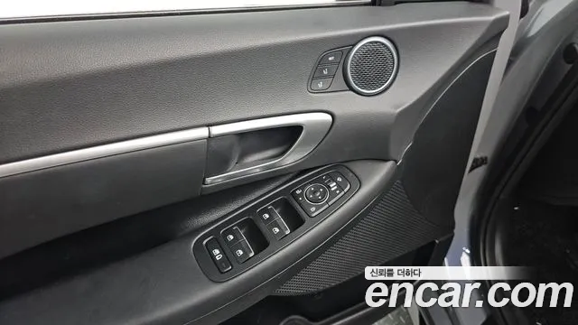 Hyundai Sonata Premium — Фото автомобиля 19