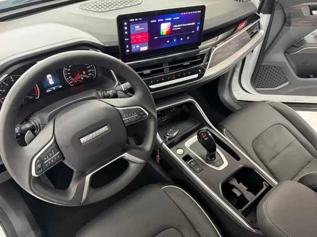 Haval H6 — Фото автомобиля 10