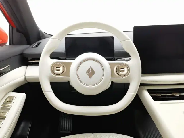 Baojun Yunhai — Фото автомобиля 11