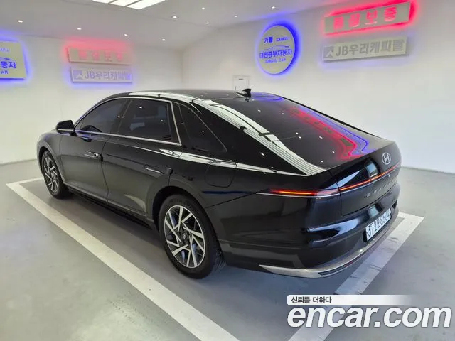 Hyundai Grandeur GN7 — Фото автомобиля 5