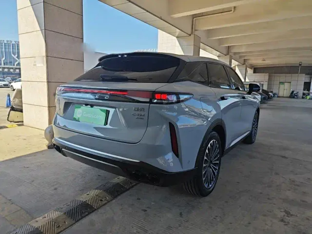 Exeed RX — Фото автомобиля 6