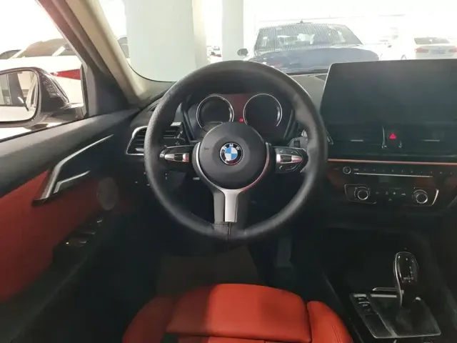BMW 1 Series — Фото автомобиля 11