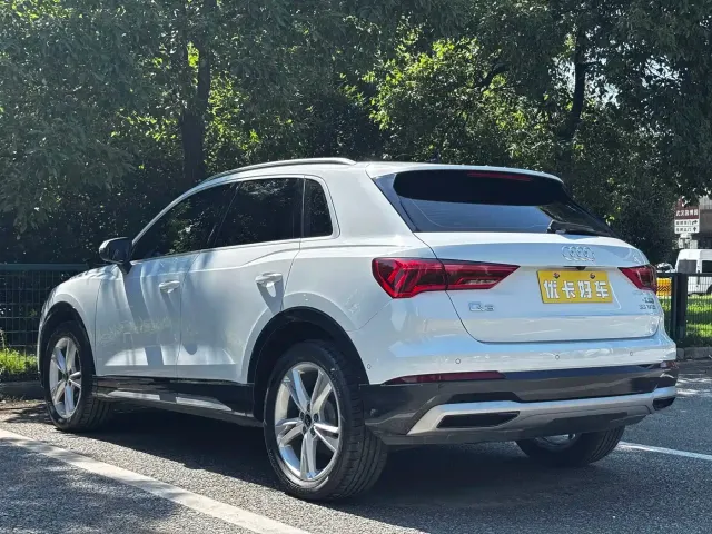 Audi Q3 — Фото автомобиля 6