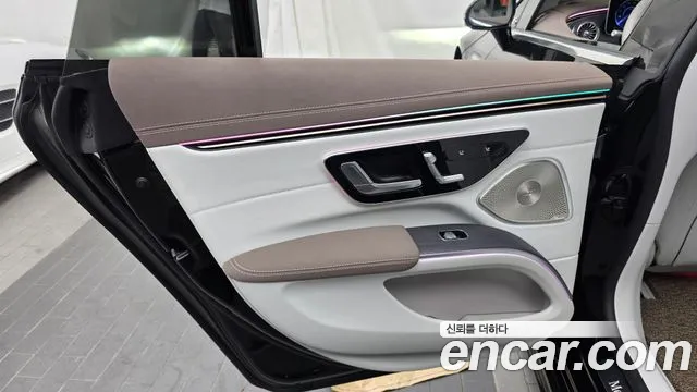 Mercedes-Benz EQS — Фото автомобиля 6