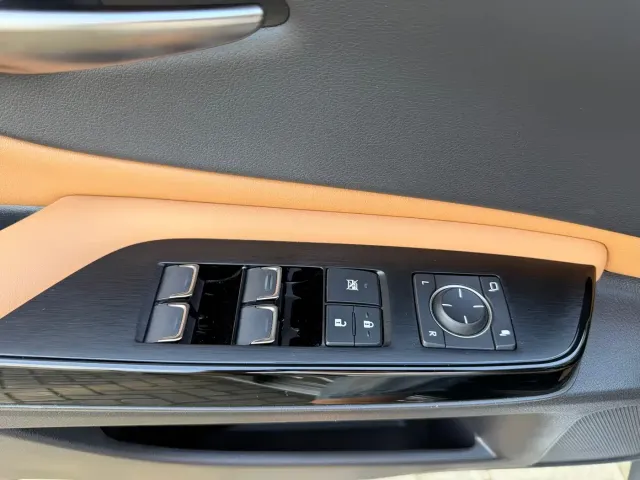 Lexus Lexus ES 2022 300h Excellence Edition — Фото автомобиля 11