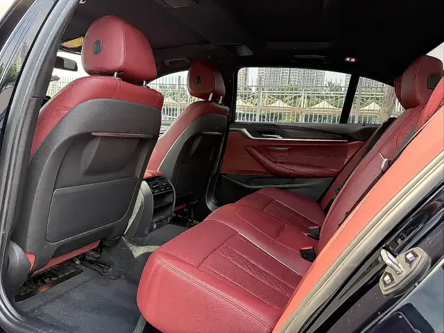 BMW BMW 5 Series New Energy 2022 535Le M Sport Package — Фото автомобиля 5