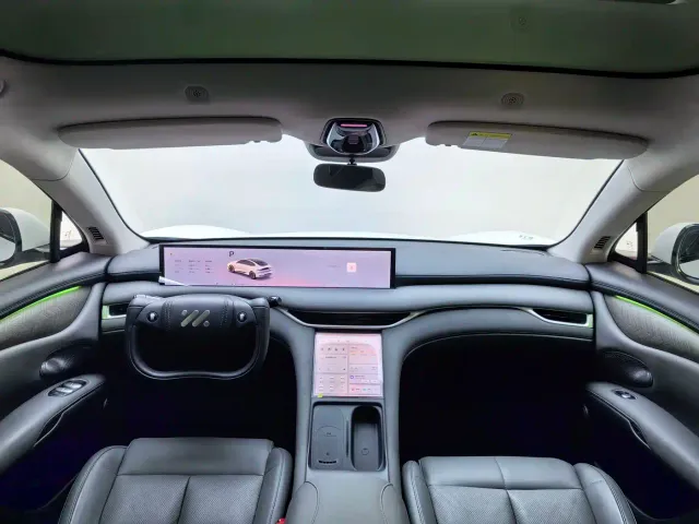 IM Motors LS6 — Фото автомобиля 5