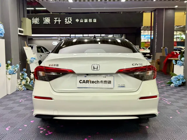 Honda Civic — Фото автомобиля 13