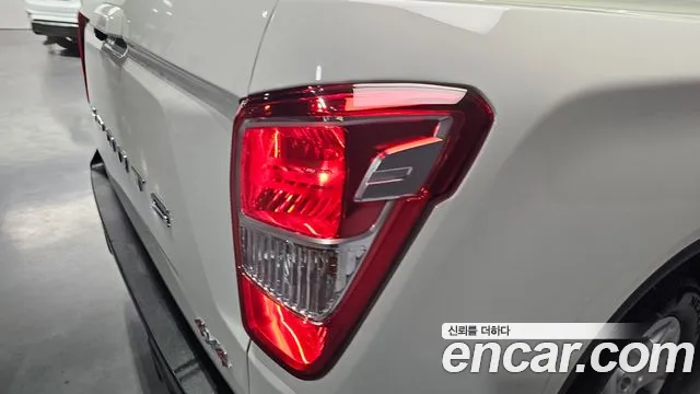 KG_Mobility_Ssangyong Rexton Новый Rexton Sport Дизель 2.2 4WD — Фото автомобиля 23