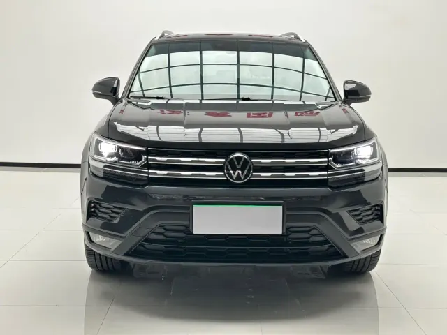 Volkswagen Tharu — Фото автомобиля 2