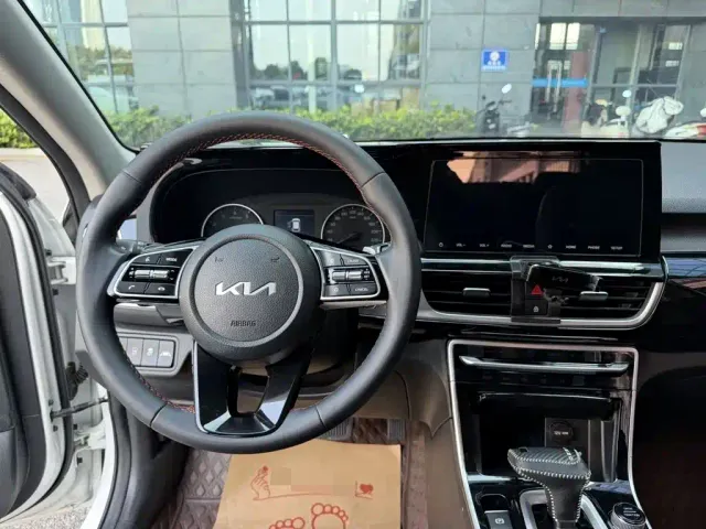 Kia KX3 Smart Run — Фото автомобиля 9