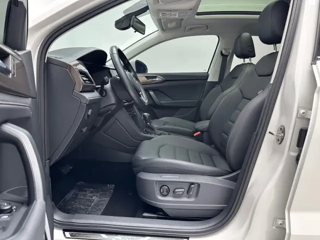 Volkswagen Tharu — Фото автомобиля 7
