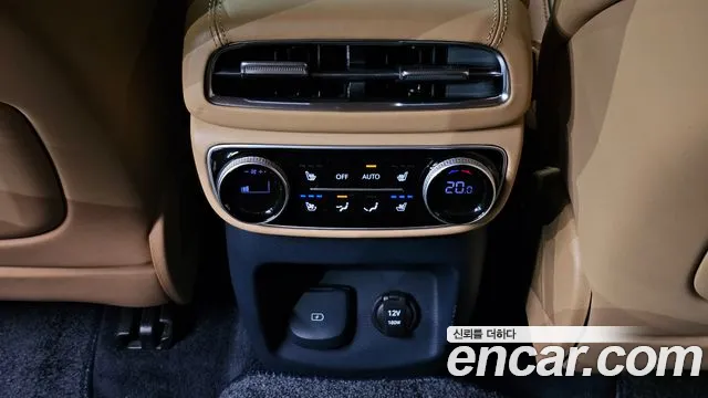 Genesis GV80 — Фото автомобиля 29