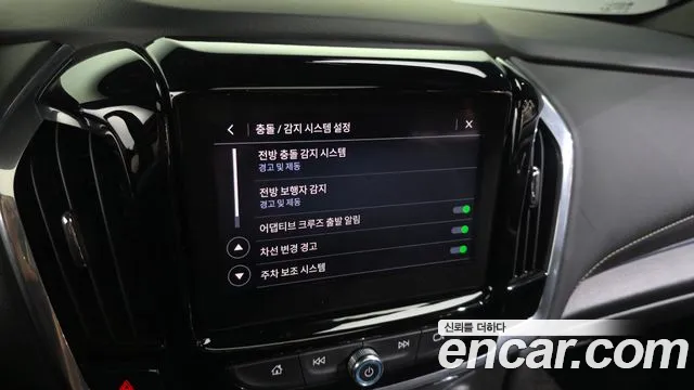 ChevroletGMDaewoo Traverse Traverse 3.6 AWD LT Leather Premium — Фото автомобиля 15