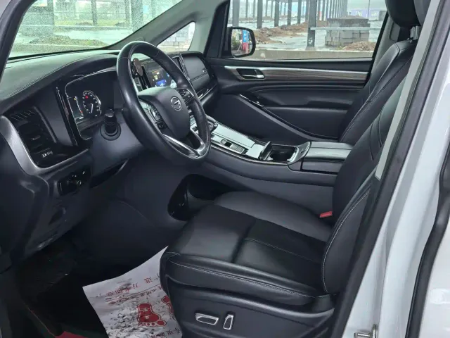 GAC Trumpchi M8 — Фото автомобиля 4