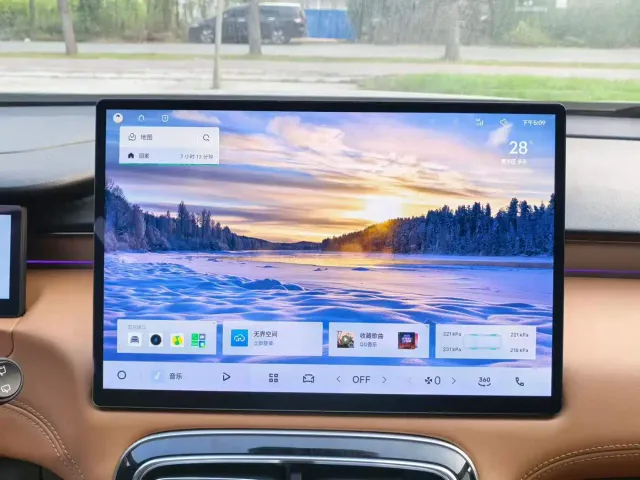 Geely Boyue L — Фото автомобиля 8