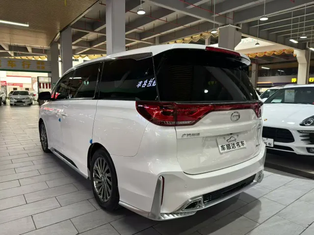 GAC Trumpchi M8 — Фото автомобиля 4