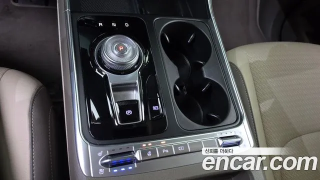 Kia Carnival 4th Gen — Фото автомобиля 12