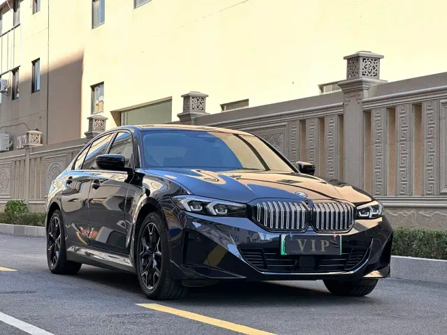 BMW i3 — Фото автомобиля 3