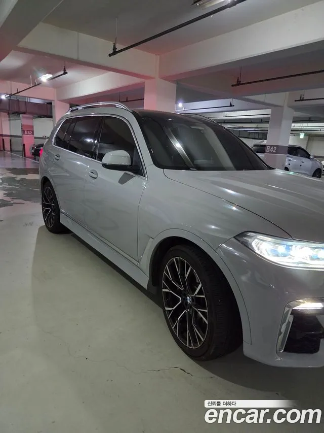 BMW X7 G07 — Фото автомобиля 4