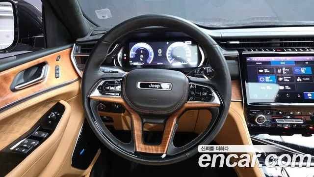 Jeep Cherokee Grand Cherokee(WL) L 3.6 Summit Reserve — Фото автомобиля 11