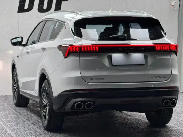 Jetour X70 Plus — Фото автомобиля 7