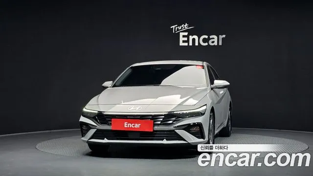 Hyundai AVANTE Новый Avante (CN7) — Фото автомобиля 3