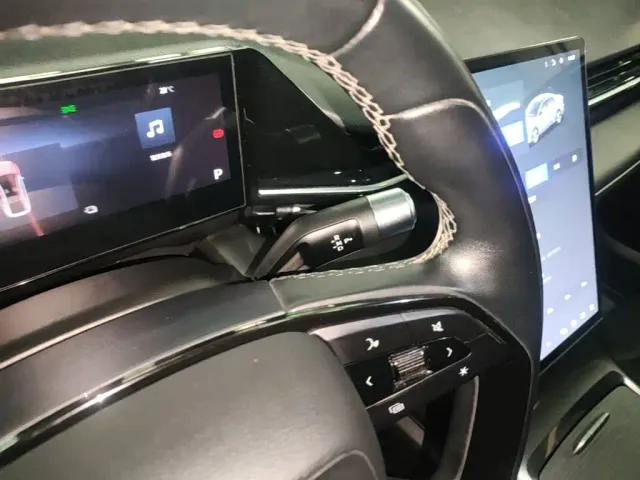 Geely Galaxy L6 — Фото автомобиля 13
