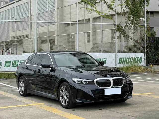BMW i3 — Фото автомобиля 3