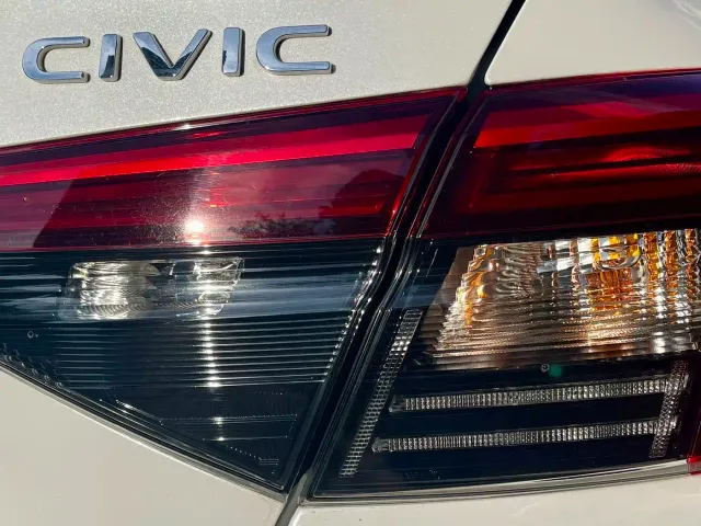 Honda Civic — Фото автомобиля 20