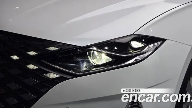 Hyundai Grandeur (New) Hybrid — Фото автомобиля 7
