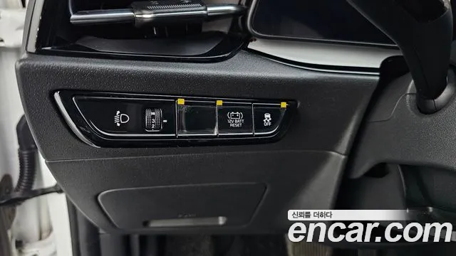 Kia Niro The All New Niro Prestige — Фото автомобиля 16