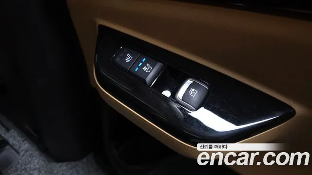Kia Canival Carnival 4 поколение Дизель 9 мест Signature — Фото автомобиля 14