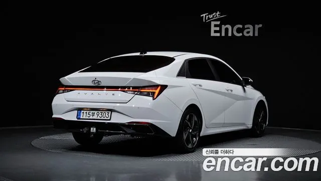 Hyundai AVANTE Avante (CN7) — Фото автомобиля 2