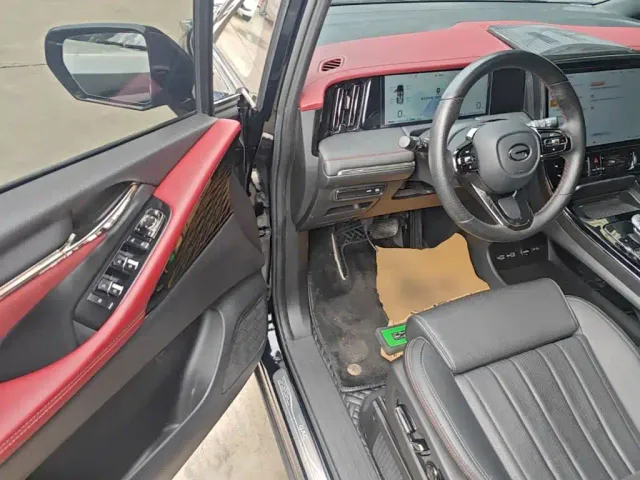 GAC Trumpchi M8 — Фото автомобиля 15
