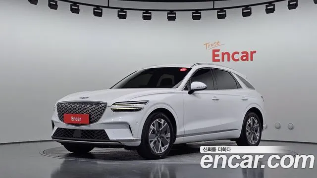 Фотография автомобиля — Genesis GV70 Electrified GV70
