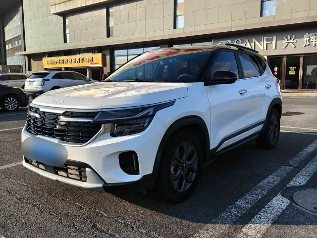 Фотография автомобиля — Kia Seltos