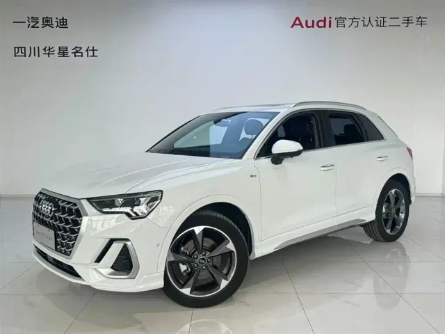 Фотография автомобиля — Audi Q3