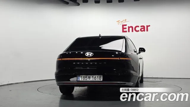 Hyundai Grandeur — Фото автомобиля 4